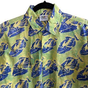 Rum Reggae Men's Cabana Aloha Shirt  Fish Motif Size Small